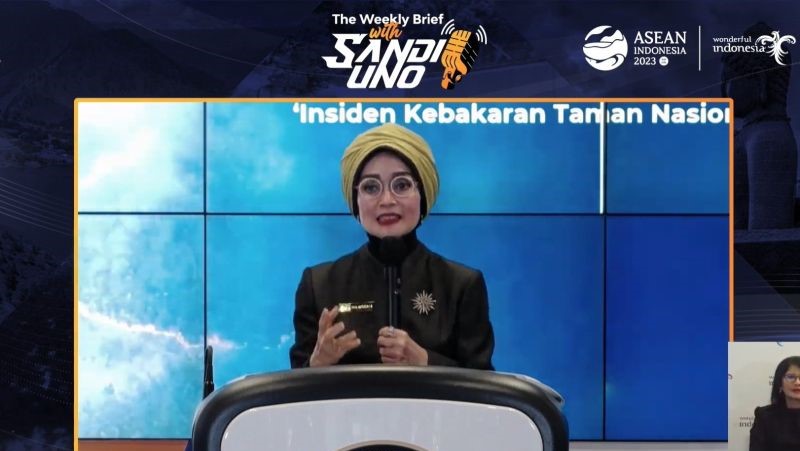 Tangkapan layar Adyatama Kepariwisataan dan Ekonomi Kreatif Ahli Utama Kemenparekraf Nia Niscaya dalam diskusi daring "The Weekly Brief with Sandi Uno" yang dipantau di Jakarta, Senin (foto: gemapos/ antara)